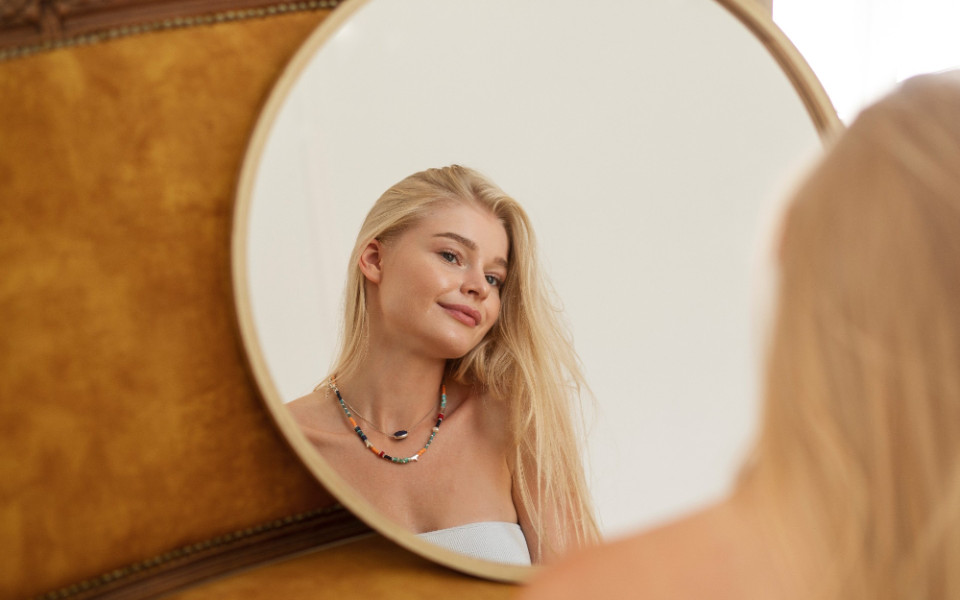 Как стресс и эмоции влияют на состояние кожи