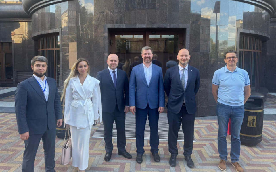 Замминистра строительства и ЖКХ РФ высоко оценил дом «Булычев» в Кирове