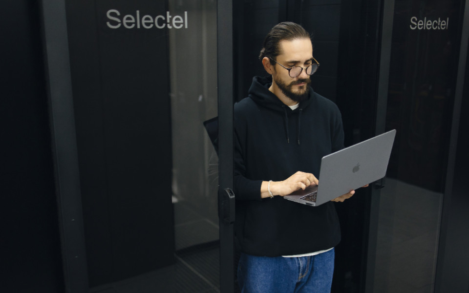 Selectel запустил сервис по регистрации доменов в зоне RU