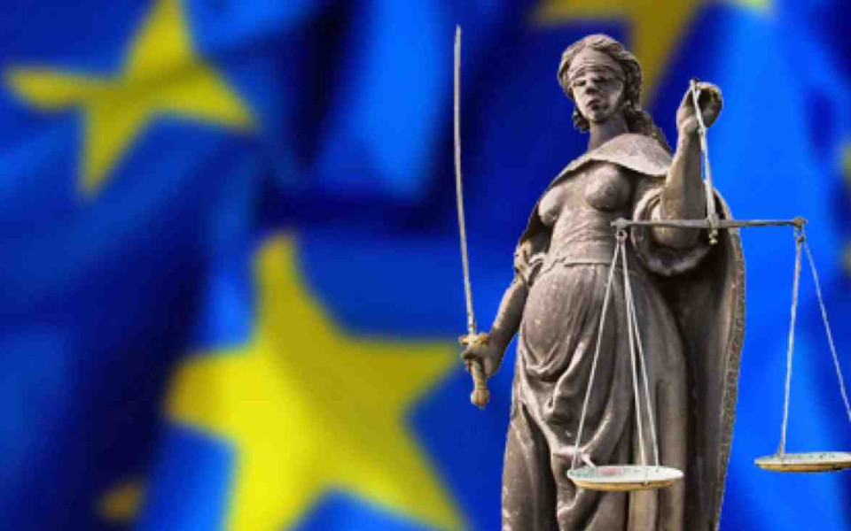 Иск в Суд ЕС защитит инвестиционный арбитраж