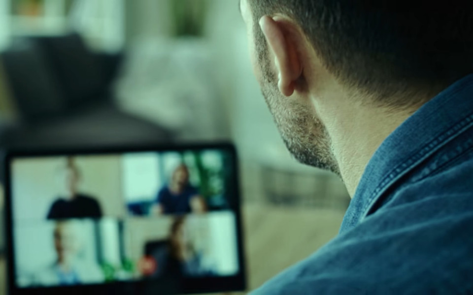 М.Видео-Эльдорадо и Kaspersky: более половины россиян знают про дипфейки