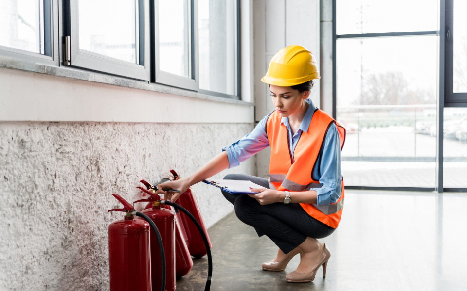 Обучение на специалиста по пожарной профилактике с дипломом в 2025