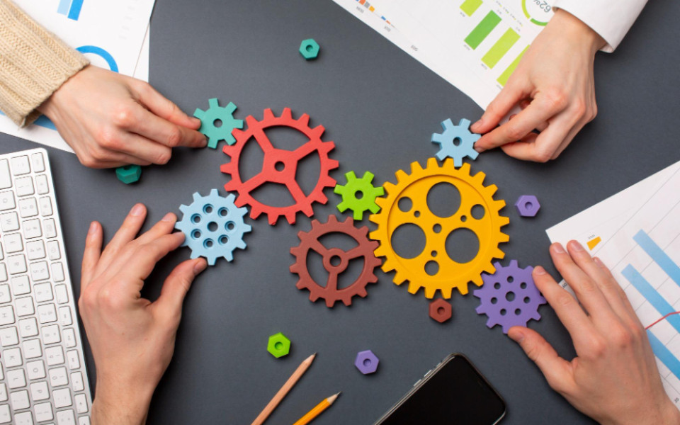 Soft skills — новая валюта найма: кого и за что компании берут в 2025 год