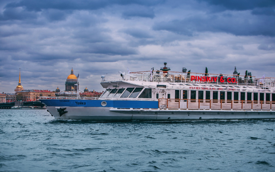 Судно Чайка СПГ