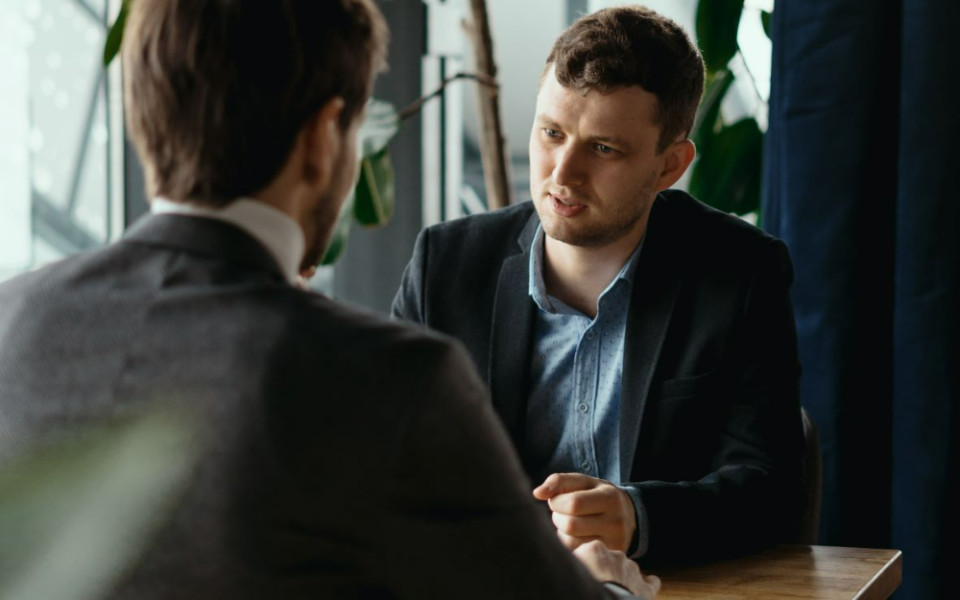 10 встреч с организаторами конференций за час