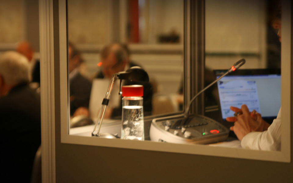 Как российский бизнес добивается успеха в ОАЭ: кейс устного перевода