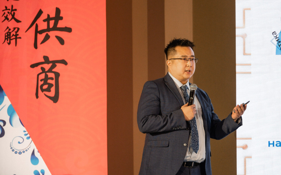 CHINT: «Российский рынок выбирает тех, кто гнется, но не ломается»