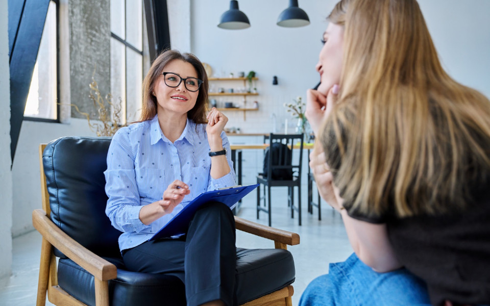 Обучение когнитивно-поведенческой терапии: как получить диплом в 2026