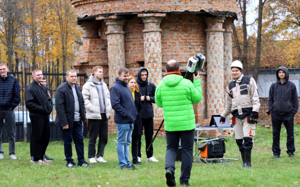 В сохранении старинных храмов добровольцам поможет VR