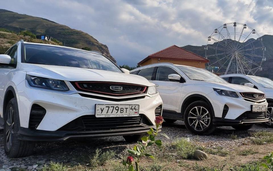 Как выбрать автомобиль в аренду для отпуска: подробное руководство
