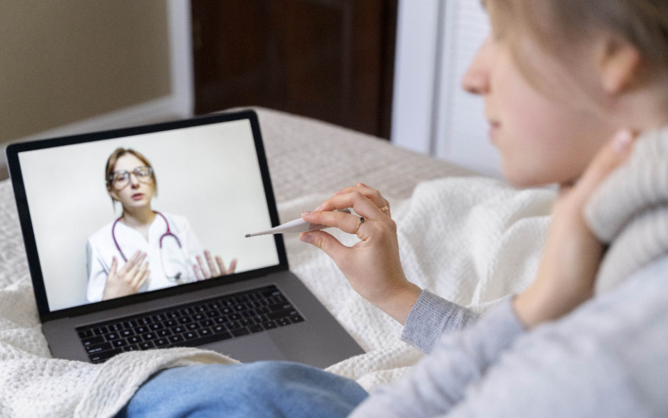 Доктор онлайн: как выбрать телемедицинскую службу