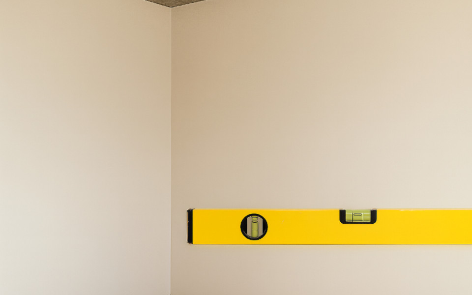 Будущее строительства: стоит ли выбирать механизированную штукатурку