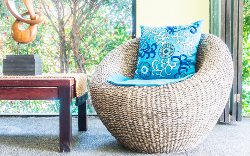 Мягкая трансформация: мебель в летнем прочтении