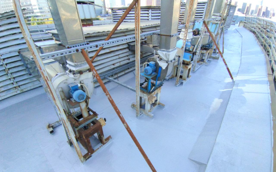 Гидроизоляция сложных узлов и примыканий на кровле