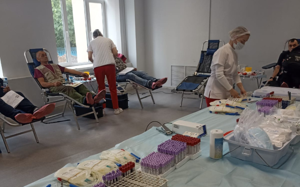Прошла донорская акция в производственном комплексе «Салют»
