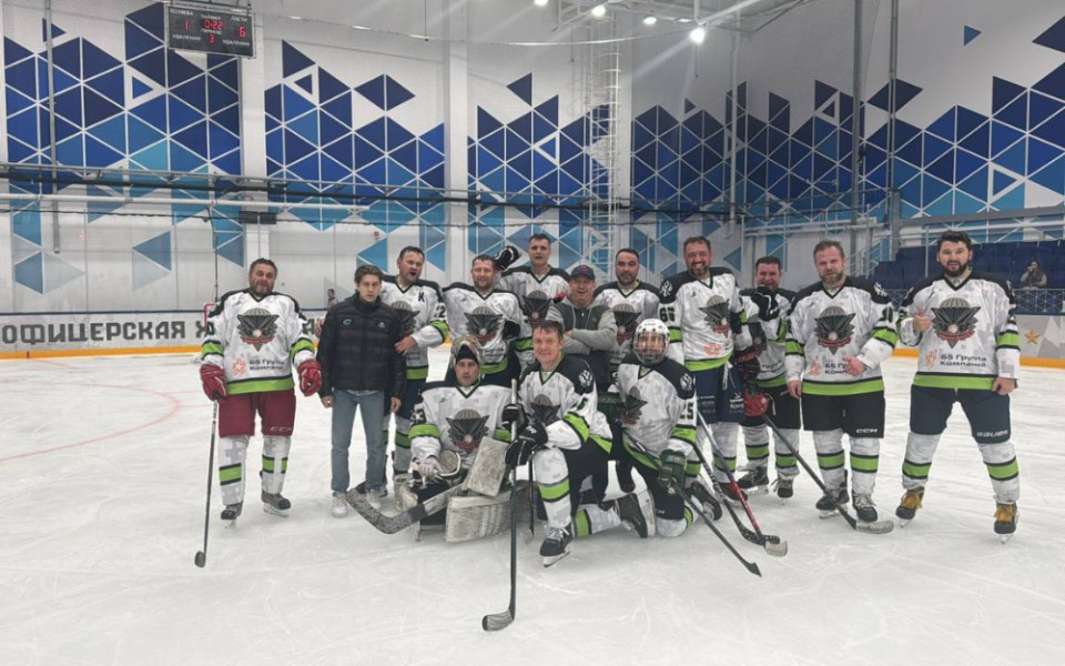 Б5Групп стала спонсором хоккейной команды «ЦифроVой Десант», любительская хоккейная команда, Офицерская хоккейная лига, лига сильных