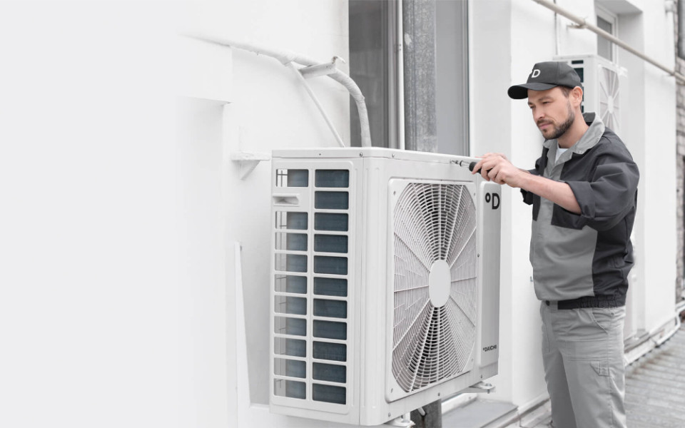 Установка кондиционера Daichi